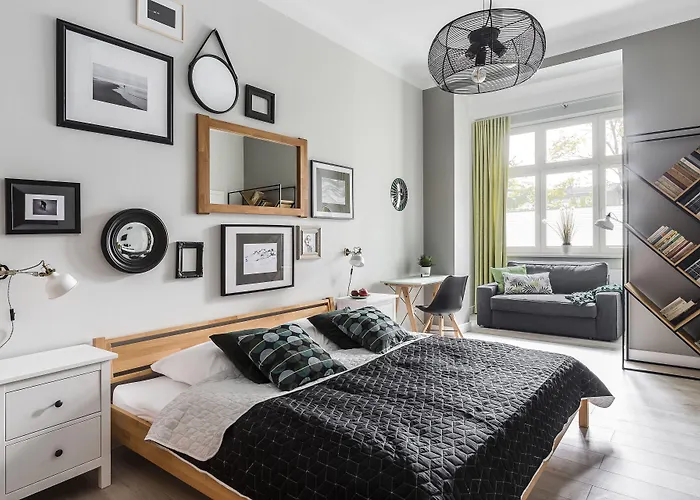 Sanhaus s - CHOPINA 13 - y W Centrum